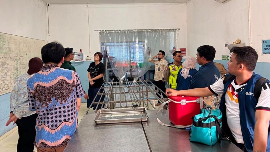 BGN Hentikan Dapur SPPG Karangturi Usai Dugaan Keracunan MBG