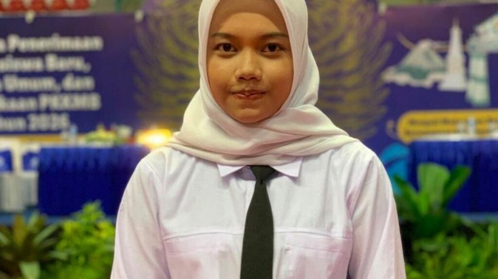 Qolby Kadya Rizky Menjadi Mahasiswa Baru Termuda UNY Angkatan 2026