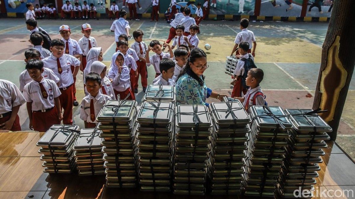 DPR Soroti Tata Kelola dan Pengawasan Dapur Makan Bergizi Gratis