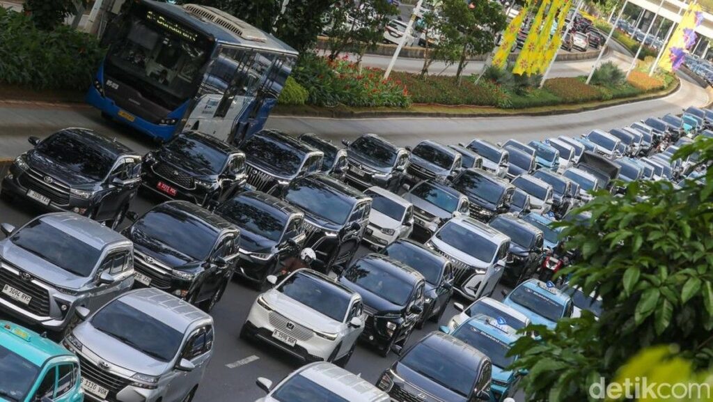 Pemprov DKI Kehilangan Potensi PAD Rp 2 Triliun Akibat Insentif Kendaraan Listrik