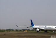 Garuda Indonesia Luncurkan Pilot Project Konektivitas Internet Cepat di Pesawat