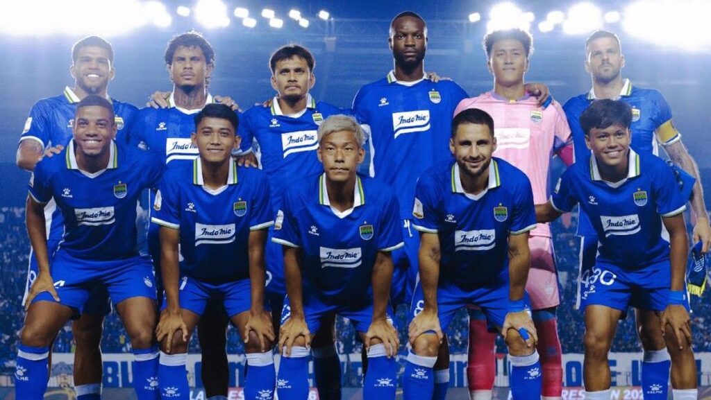 Persib Ungguli Persija Dua Gol Babak Pertama Semifinal Piala Presiden