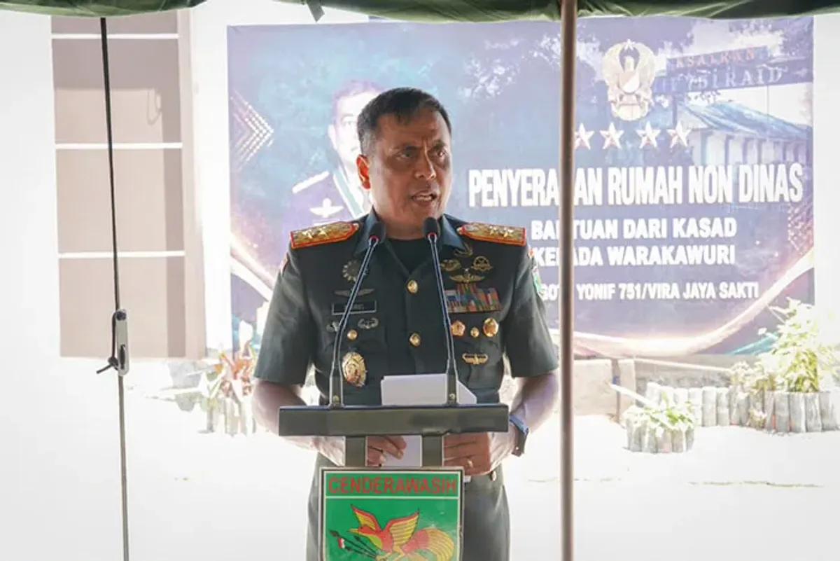 Kasad Berikan Bantuan Dua Unit Rumah untuk Ahli Waris Prajurit Gugur