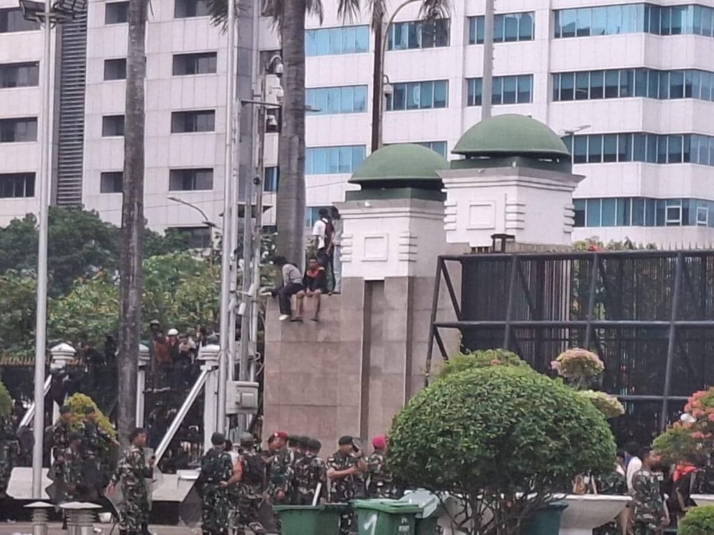 PDIP Tanggapi Pertemuan Para Sekjen Partai Koalisi Prabowo Gibran