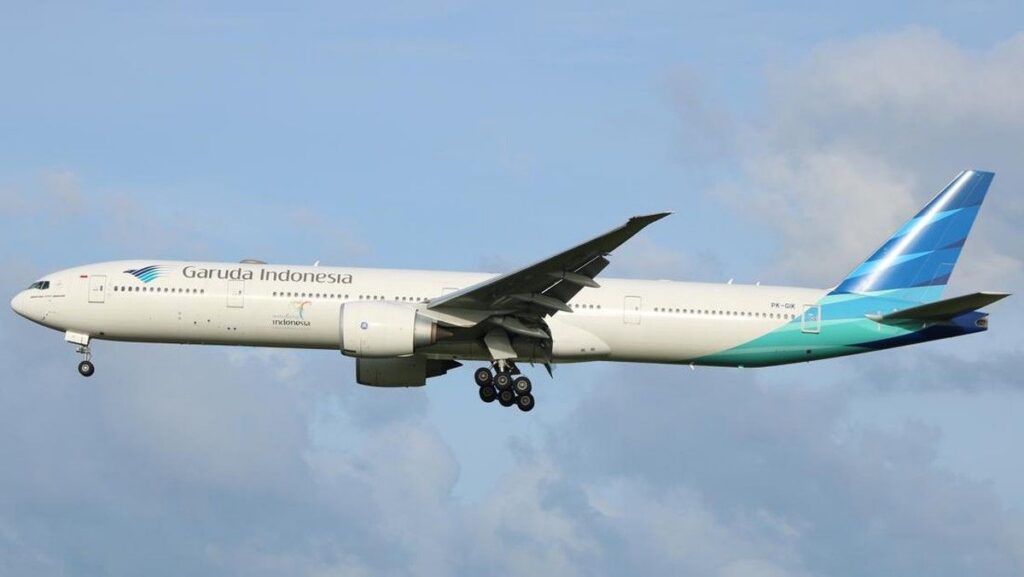 Garuda Indonesia Berhentikan Sementara Direktur Niaga Reza Aulia