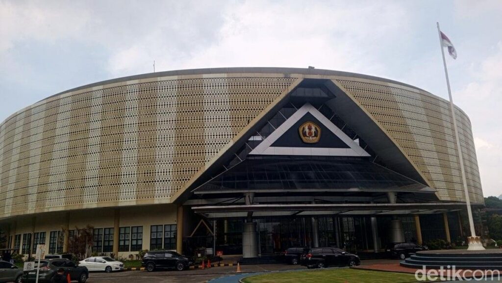 Unpad dan Dedi Mulyadi Klarifikasi Isu Mahasiswi Tertekan