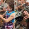 Astronot Panen dan Masak Sayuran Segar di Luar Angkasa