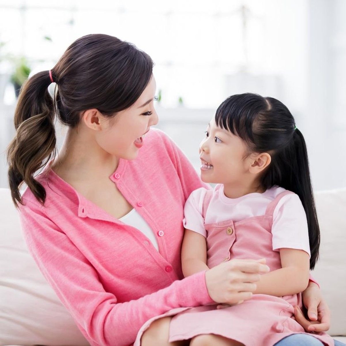 Cara Melatih Anak Berpikir Kritis di Era AI