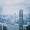 Indeks Hang Seng Turun 1,5 Persen Dipicu Kekhawatiran Pajak Asuransi dan Tekanan Properti