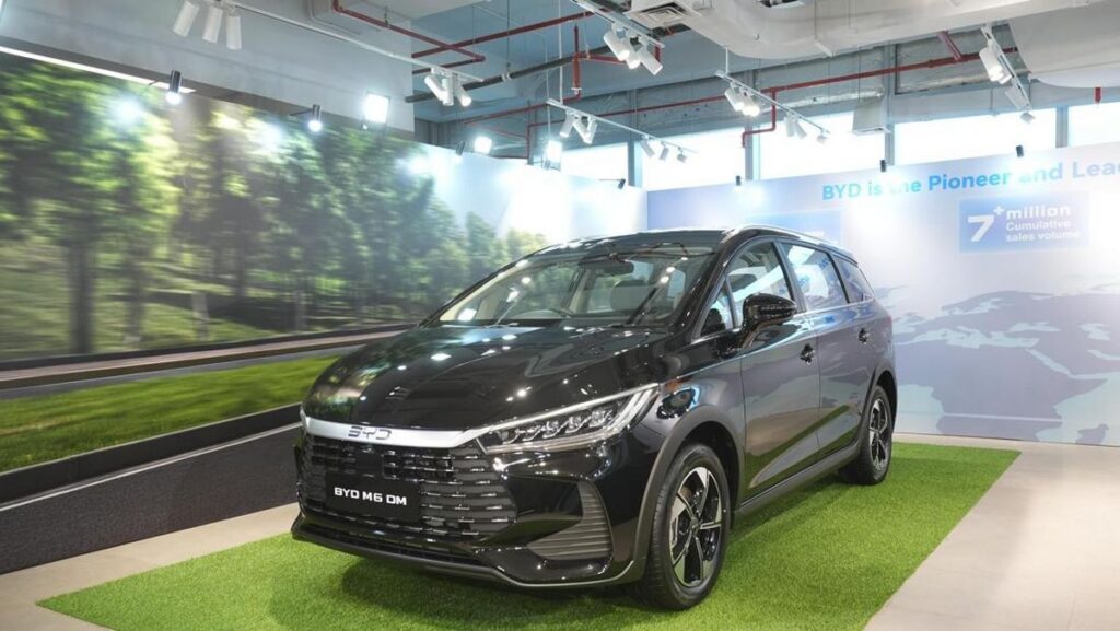 Pembeli Mobil Pertama Mulai Melirik Mobil Hybrid Murah