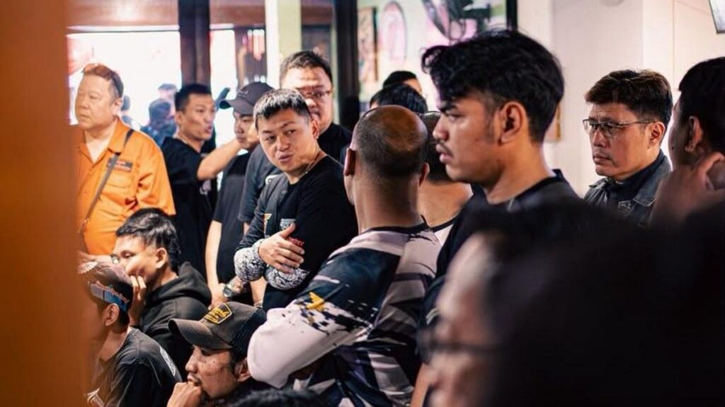BROSQI dan Darwis Triadi Gelar Pelatihan Fotografi untuk Komunitas
