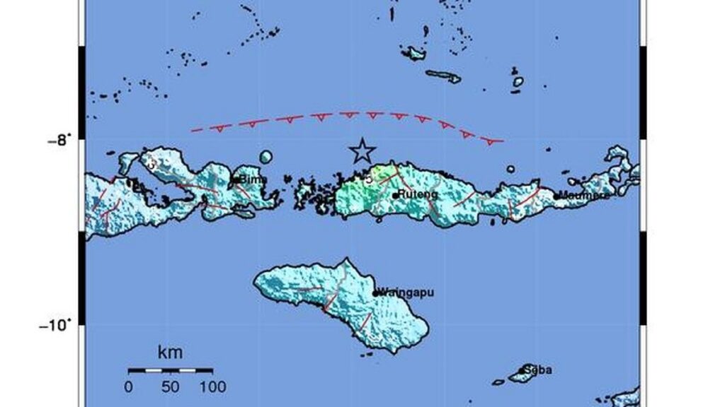 Gempa M 7,0 NTT Getarkan Makassar Warga Panik Keluar Rumah