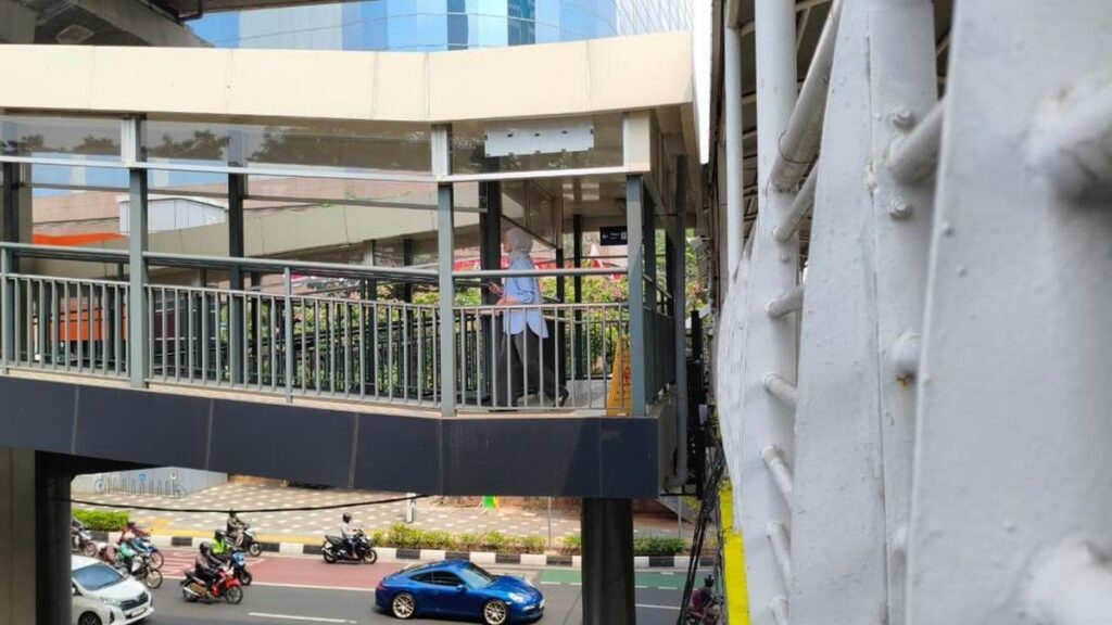 Gubernur DKI Janji Sambungkan Dua JPO di Rasuna Said Jakarta Selatan