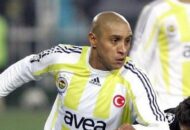 Roberto Carlos Dilaporkan Masuk Islam di Brasil