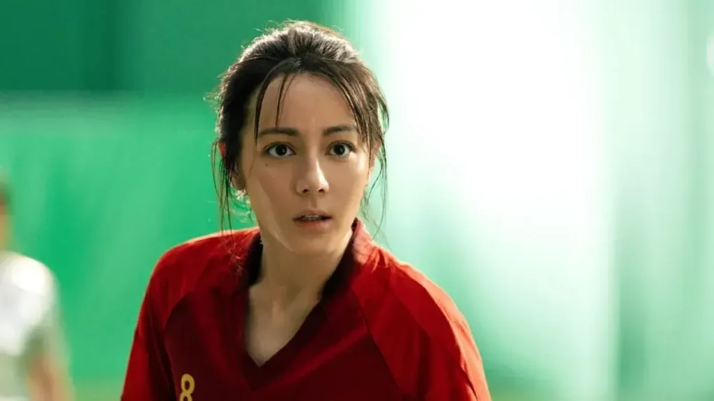 Dilraba Dilmurat Tampil Tanpa Pemeran Pengganti di Kung Fu Soccer