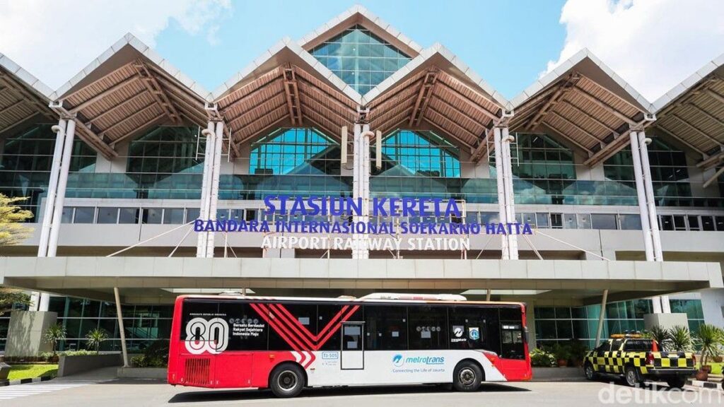 Pemprov DKI Tetapkan Tarif TransJabodetabek Blok M Bandara Rp 15 Ribu