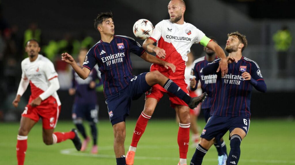 Olympique Lyonnais Tantang Sparta Prague pada Kualifikasi Liga Champions