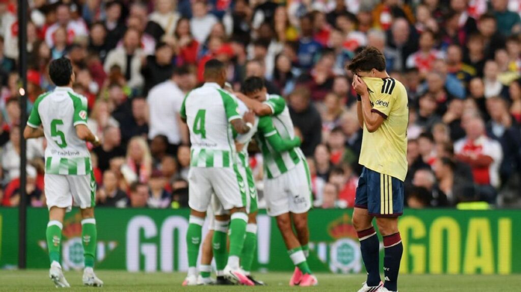Lini Belakang Rapuh Arsenal Menyerah 1-3 dari Real Betis
