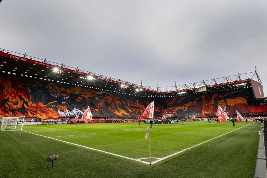 PEC Zwolle Ungguli FC Twente Lewat Gol Elias Sørensen
