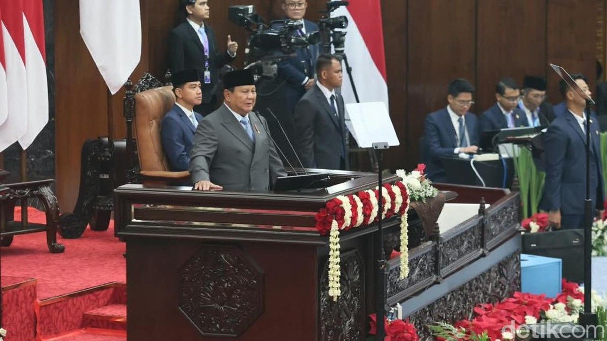 Prabowo Wajibkan Barang Subsidi Dijual Lewat Koperasi Merah Putih
