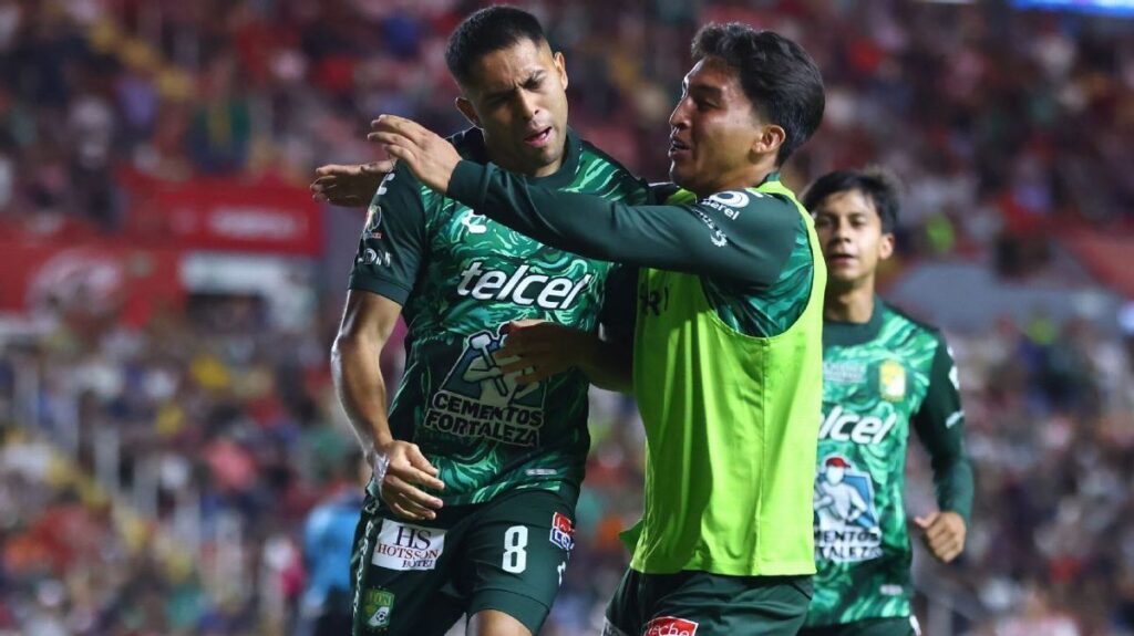 Club Leon Tundukkan Necaxa 2-1 di Liga MX Apertura