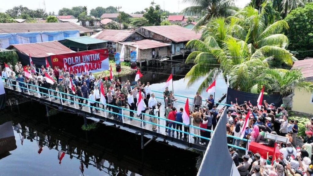Polda Riau Rampungkan Pembangunan 110 Jembatan Merah Putih Presisi
