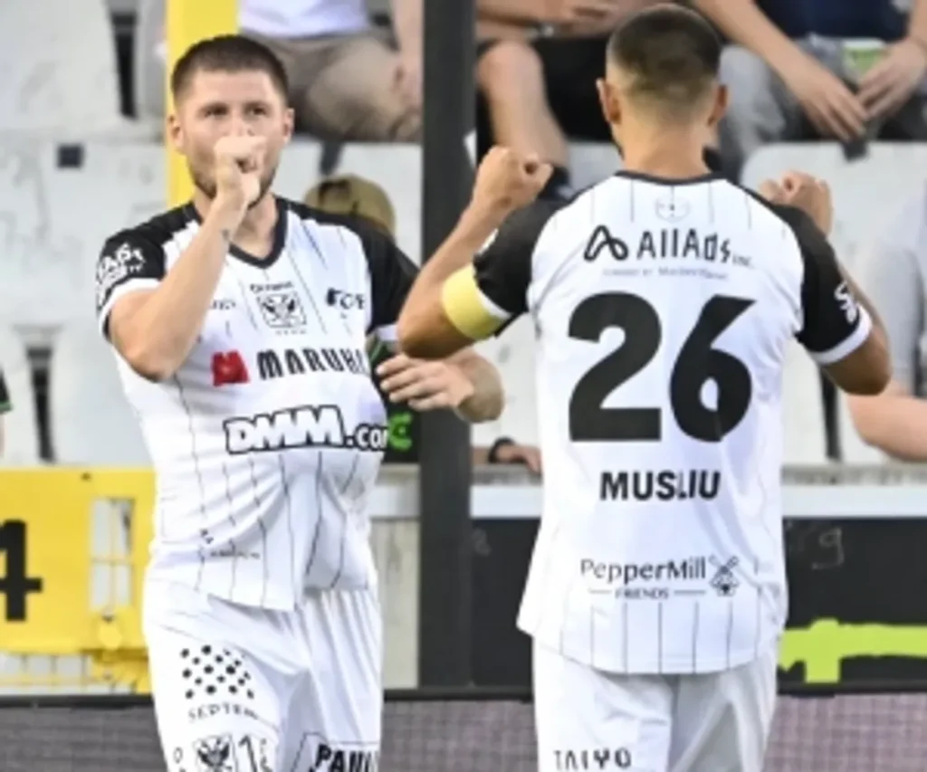 STVV Ungguli Cercle Brugge 2-1 pada Babak Pertama di Jan Breydel