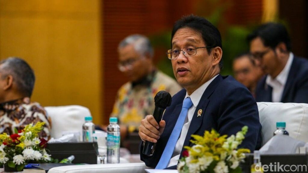 Kemenkeu Ambil Alih Utang dan Pengelolaan Kereta Cepat Whoosh