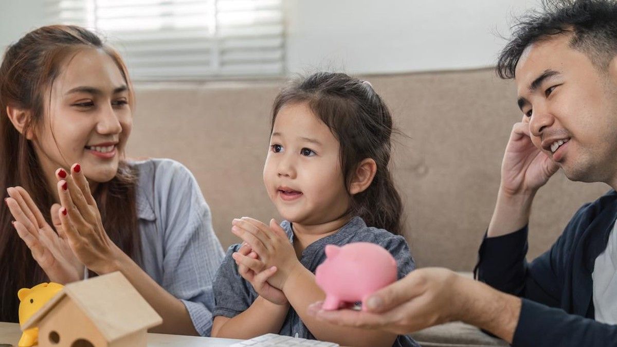 Pakar Ungkap Risiko Sering Bilang Tidak Ada Uang ke Anak