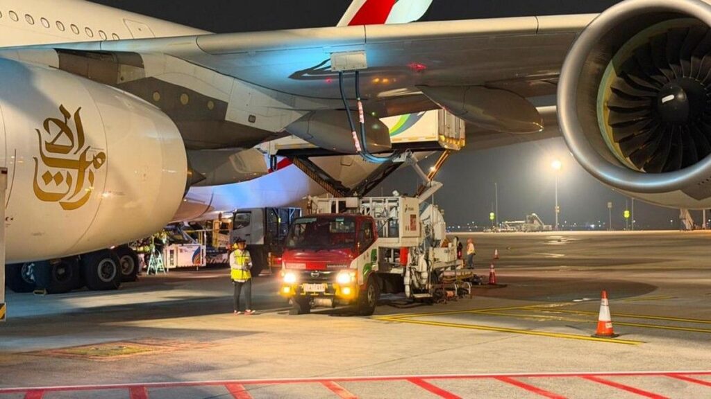 Pertamina Pasok 92 Ribu Liter Avtur Airbus A380 Emirates