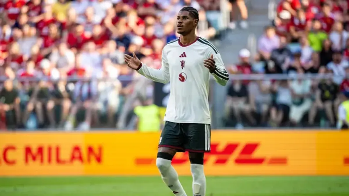 AC Milan Tundukkan Manchester United 4-2 di Laga Uji Coba Polandia