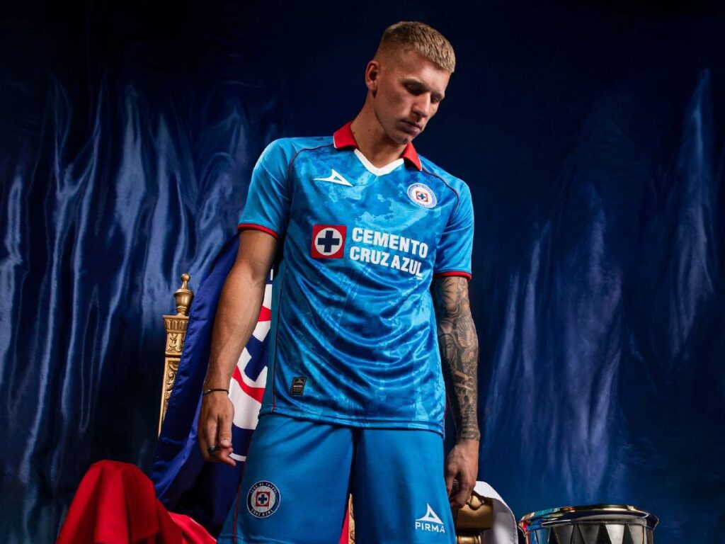 Cruz Azul Kembali Kalah dan Saksikan Erik Lira Jauh dari Klub