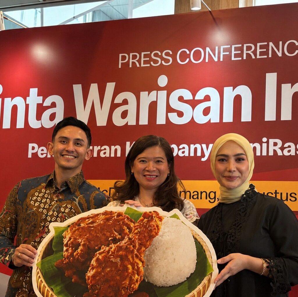 McDonalds Rilis Ayam Crispy Kari Medan Hasil Racikan Chef Firhan