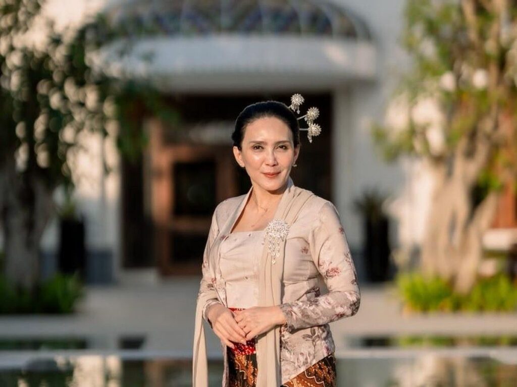 Rieke Diah Pitaloka Akui Patah Hati Anak Kembar Mulai Mandiri