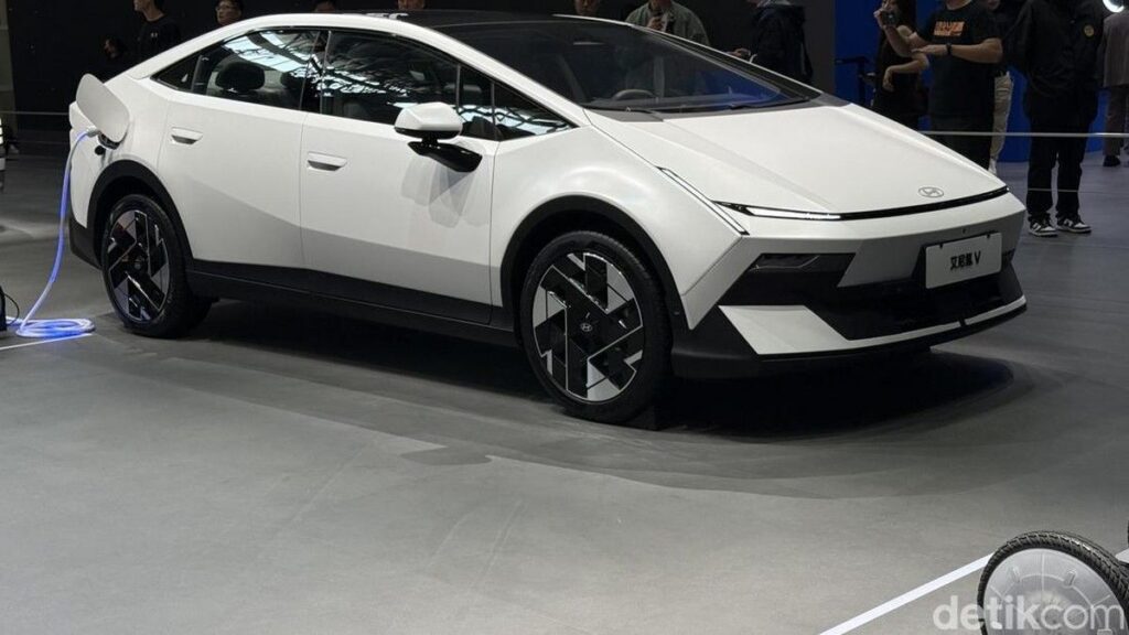 Hyundai Buka Pemesanan IONIQ V di China Mulai Rp316 Juta