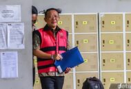 Hangzhou Uji Coba Robot Humanoid SUPCON Pengatur Lalu Lintas