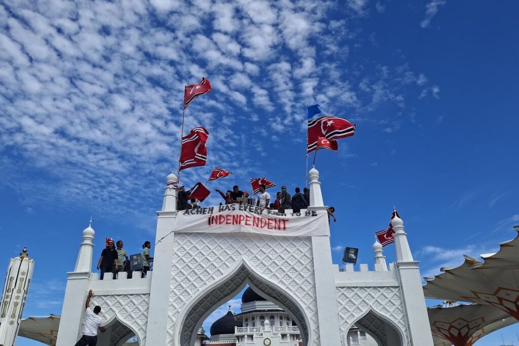 Kemenko Polkam dan TNI Tanggapi Kericuhan Hari Damai Aceh