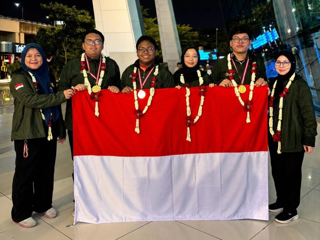 Siswa Indonesia Raih Medali Emas Olimpiade Geografi Internasional 2026