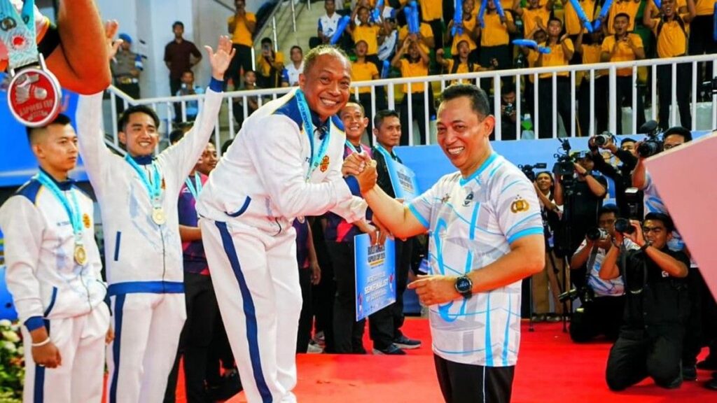 Jenderal Listyo Sigit Tampil di Laga Persahabatan Penutupan Kapolri Cup 2026