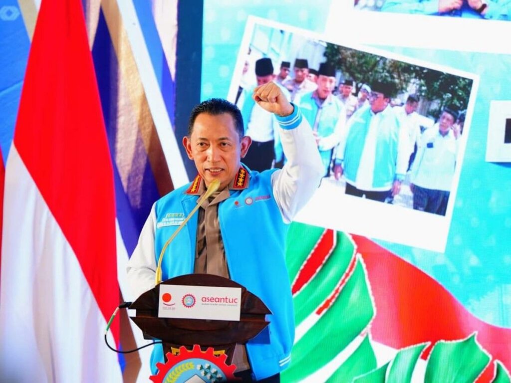Kapolri Dorong Soliditas Buruh dan Pengusaha di Jawa Timur