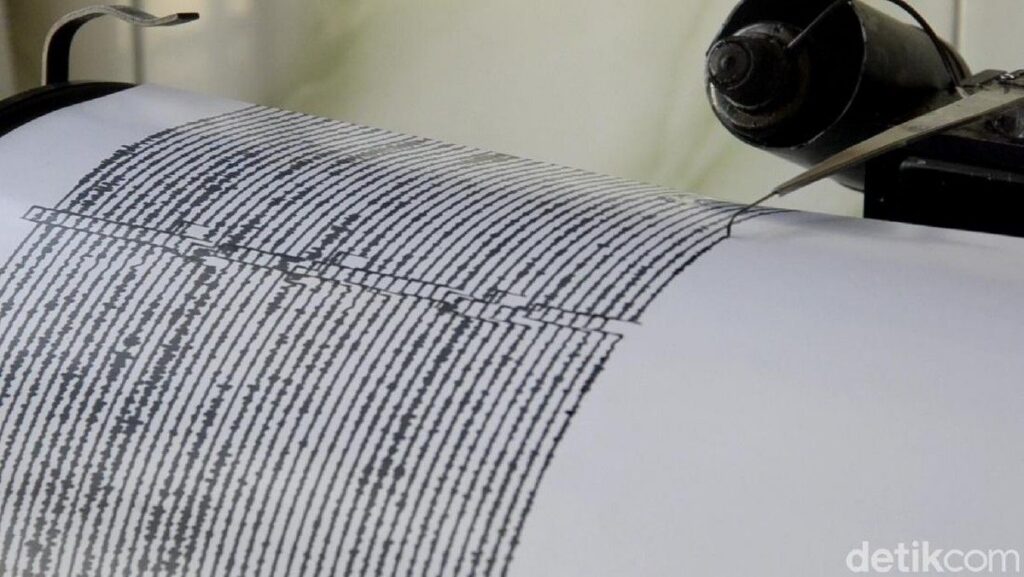 Gempa M 7 Guncang Nagekeo NTT Dua Orang Meninggal Dunia