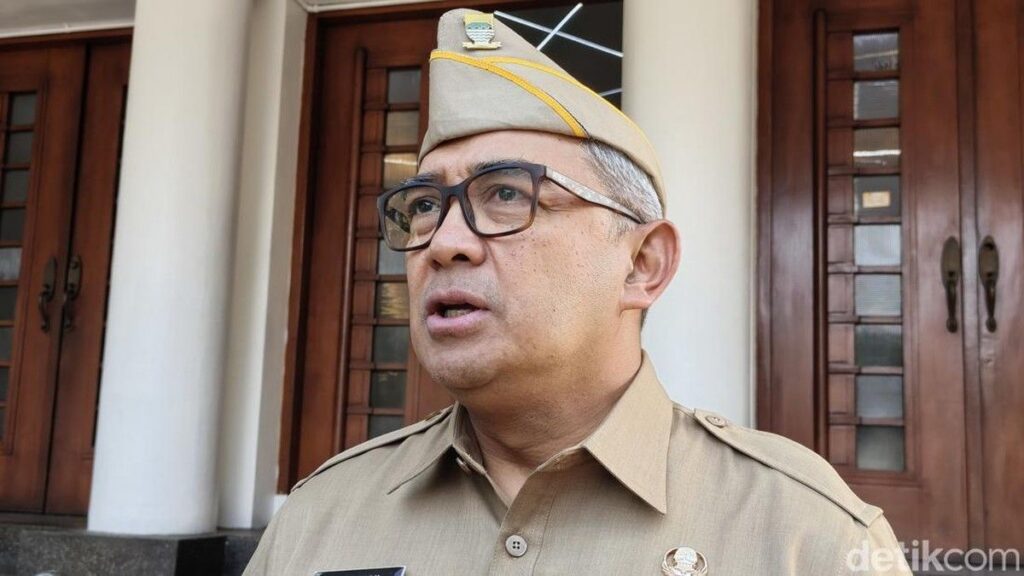 Pemerintah Kota Bandung Mendorong Dua Masjid Masuk Pasar Modal