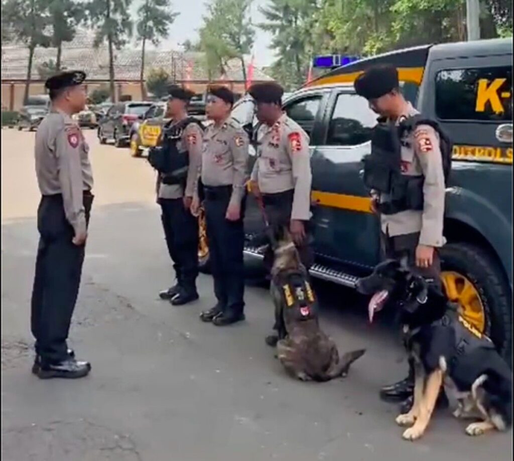 Polisi Kerahkan Anjing Pelacak Cari Potongan Kaki Korban Mutilasi di Depok