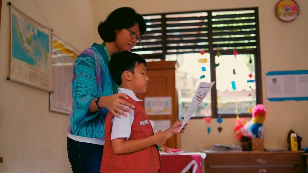 Pemerintah dan DPR Sepakati Pengalihan Status Guru PPPK ke Pusat