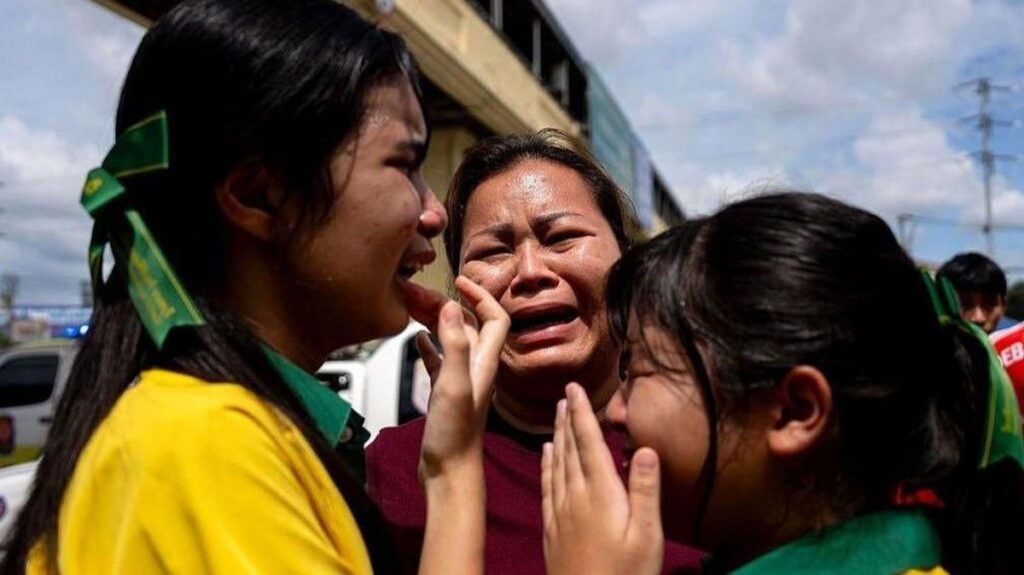 Siswa 14 Tahun Tembak Mati 8 Orang di Nonthaburi Thailand