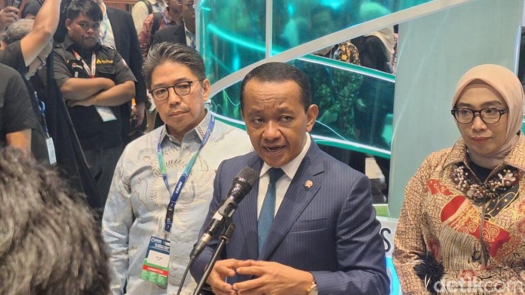 Pemerintah Mulai Bangun PLTS 30 GW pada Tahun 2026