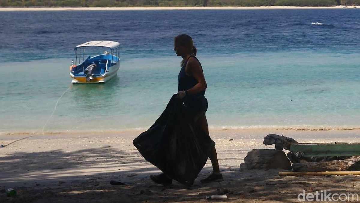 DPR Soroti Masalah Sampah dan Air Clean Tiga Gili NTB