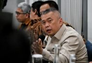 Dokter Ingatkan Risiko Bahaya Lomba Gigit Koin Semangka 17 Agustus