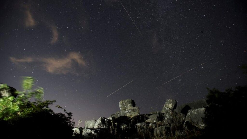 Hujan Meteor Perseid Melintas 13 Agustus 2026 Simak Waktu Pengamatannya