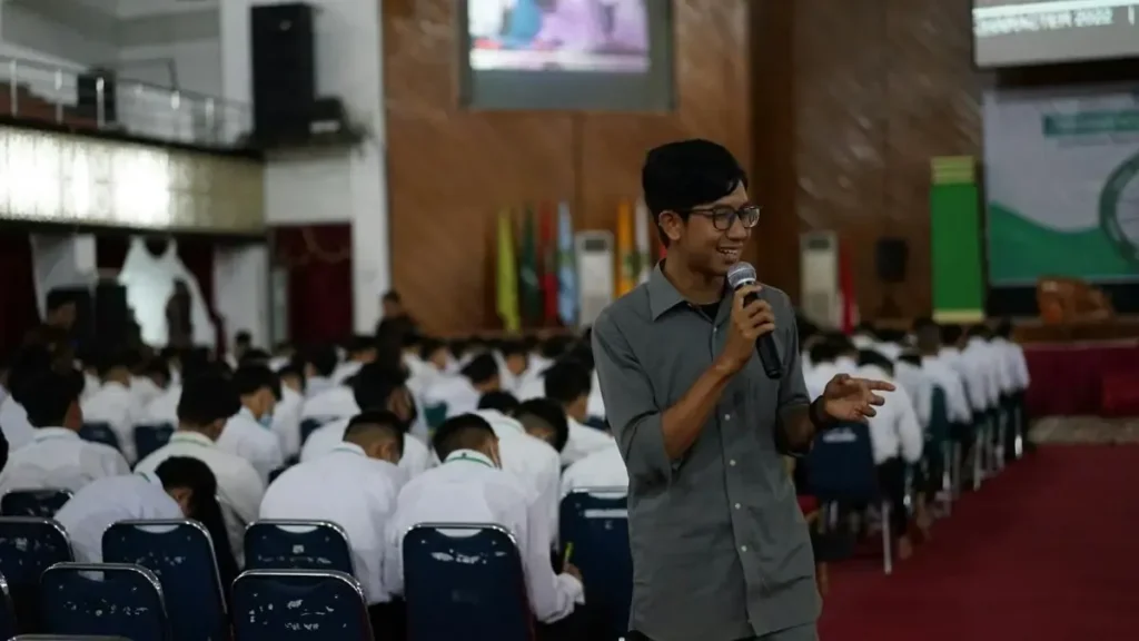 Warga Matangkan Persiapan Acara Malam Tirakatan 17 Agustus